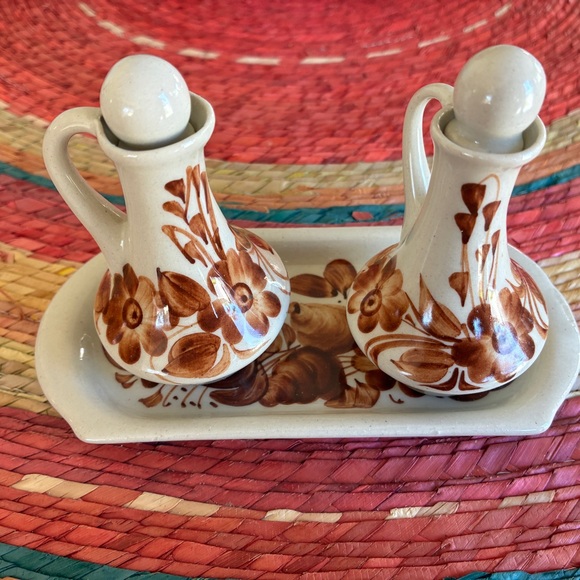 Polish Pottery Other - Vintage hand-decorated Polish pottery cruet set